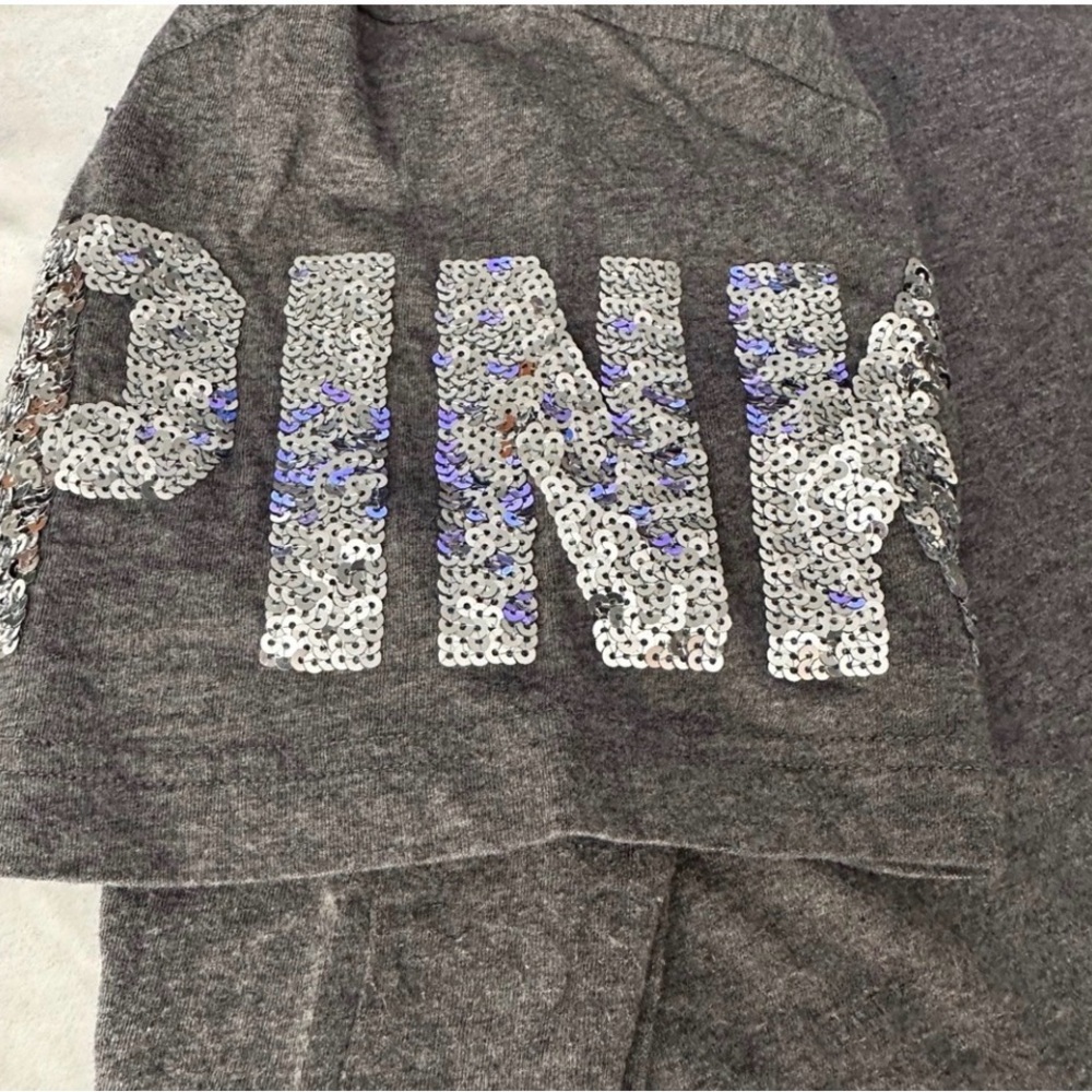 EUC Women PINK by Victoria's Secret Gray Bling Short Sleeve Tee Shirt Size Large